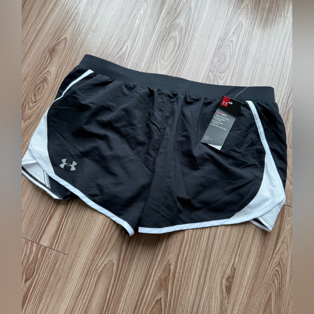 Under Armour HeatGear Shorts | Women’s | New with Tags